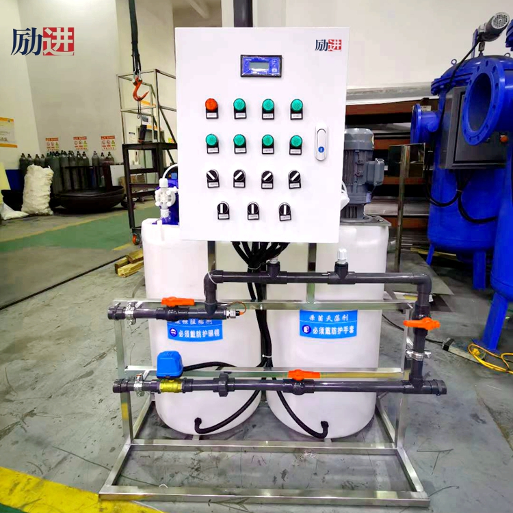 全自動(dòng)加藥裝置-勵(lì)進(jìn) (12) 全自動(dòng)加藥裝置-勵(lì)進(jìn) (12)